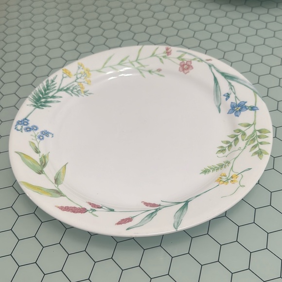 Corelle by Corning “My Garden” (Vintage) Dinner Plate (1) - Picture 1 of 2